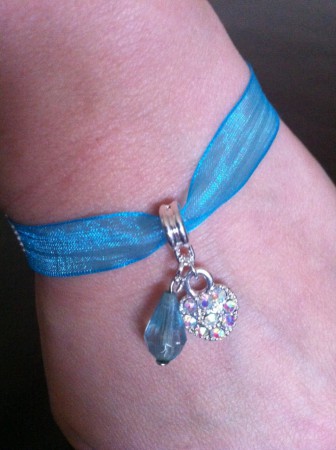 Bracelet coeur bleu
